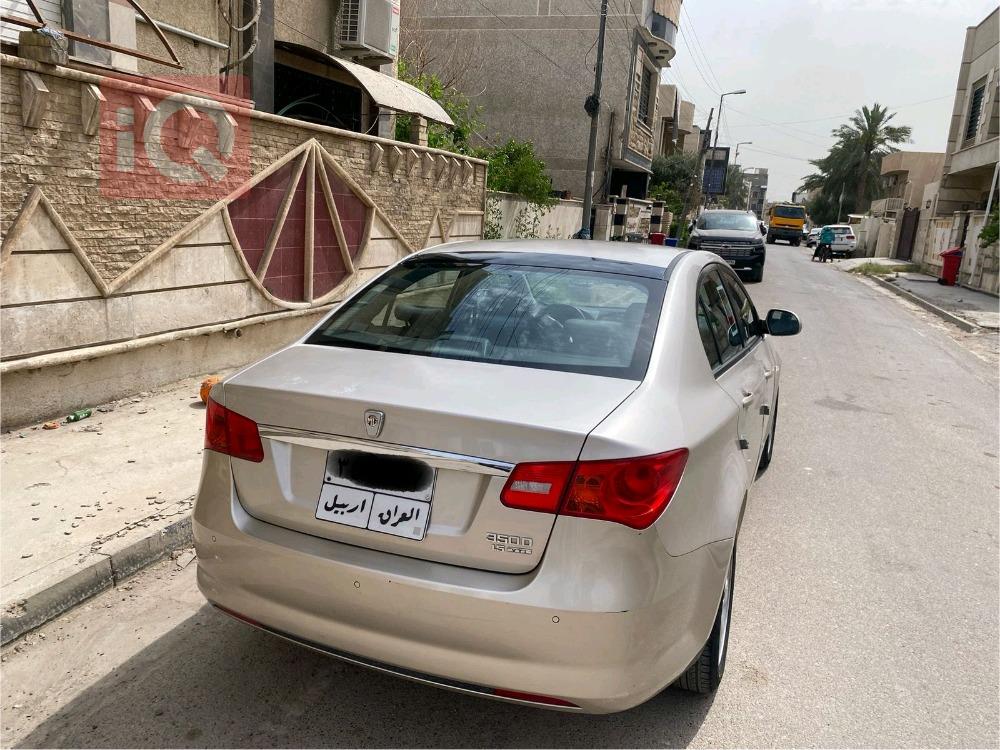 ام جي 360